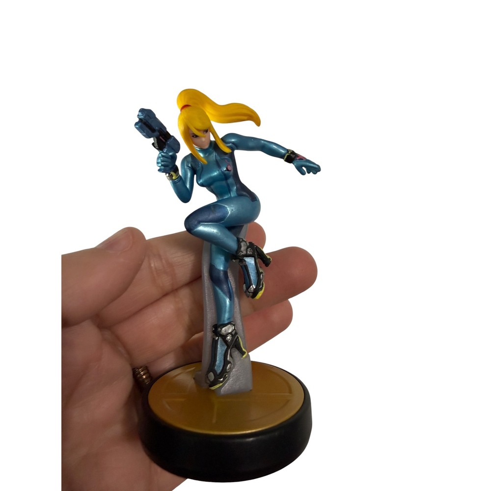 Nintendo Zero Suit Samus Amiibo Super Smash Bros Series NVL-001 Figure